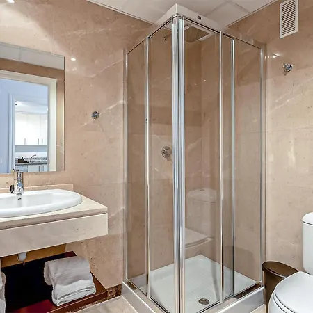 Apartment Stunning In With Swimming Pool Manilva