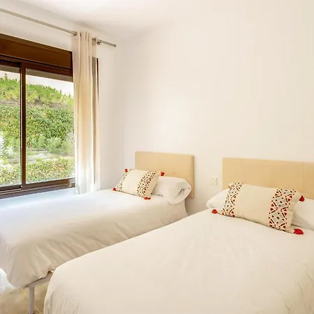 Apartment Stunning In With Swimming Pool Manilva